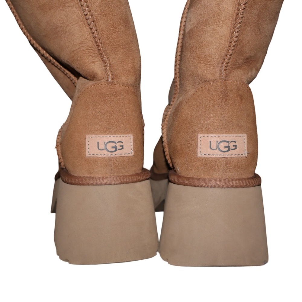 UGG Women's Classic New Heights Cuffable Suede Boots in chestnut size 11. - Picture 4 of 13